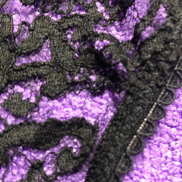 Pretty wild bandits sexy and sensual lingerie - Picture 5 of 15